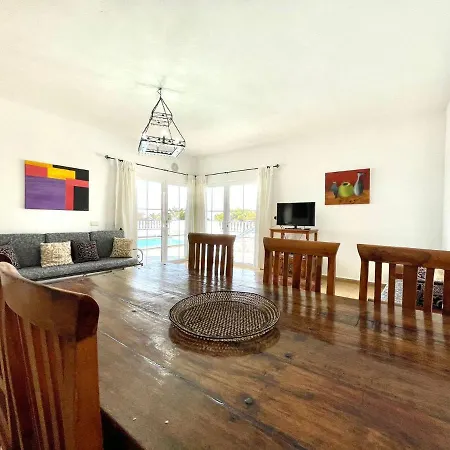 Villa Villa con Wifi, piscina privada y inolvidable vistas al océano Atlántico