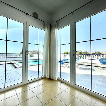 Villa Villa con Wifi, piscina privada y inolvidable vistas al océano Atlántico Puerto Calero